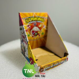Kệ giấy carton STRIKING