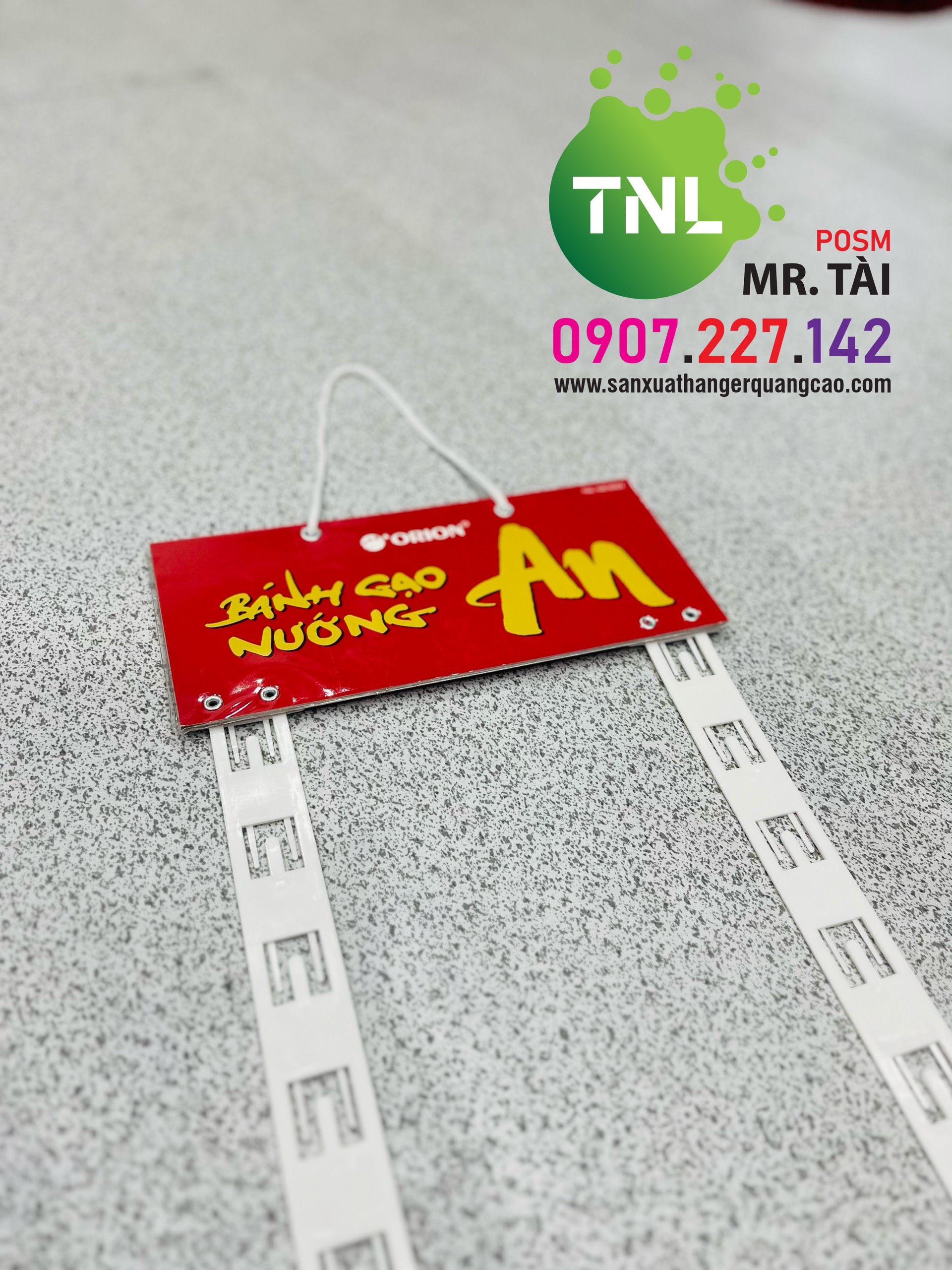 Vỉ treo dây nhựa ( Hanger dây nhựa )