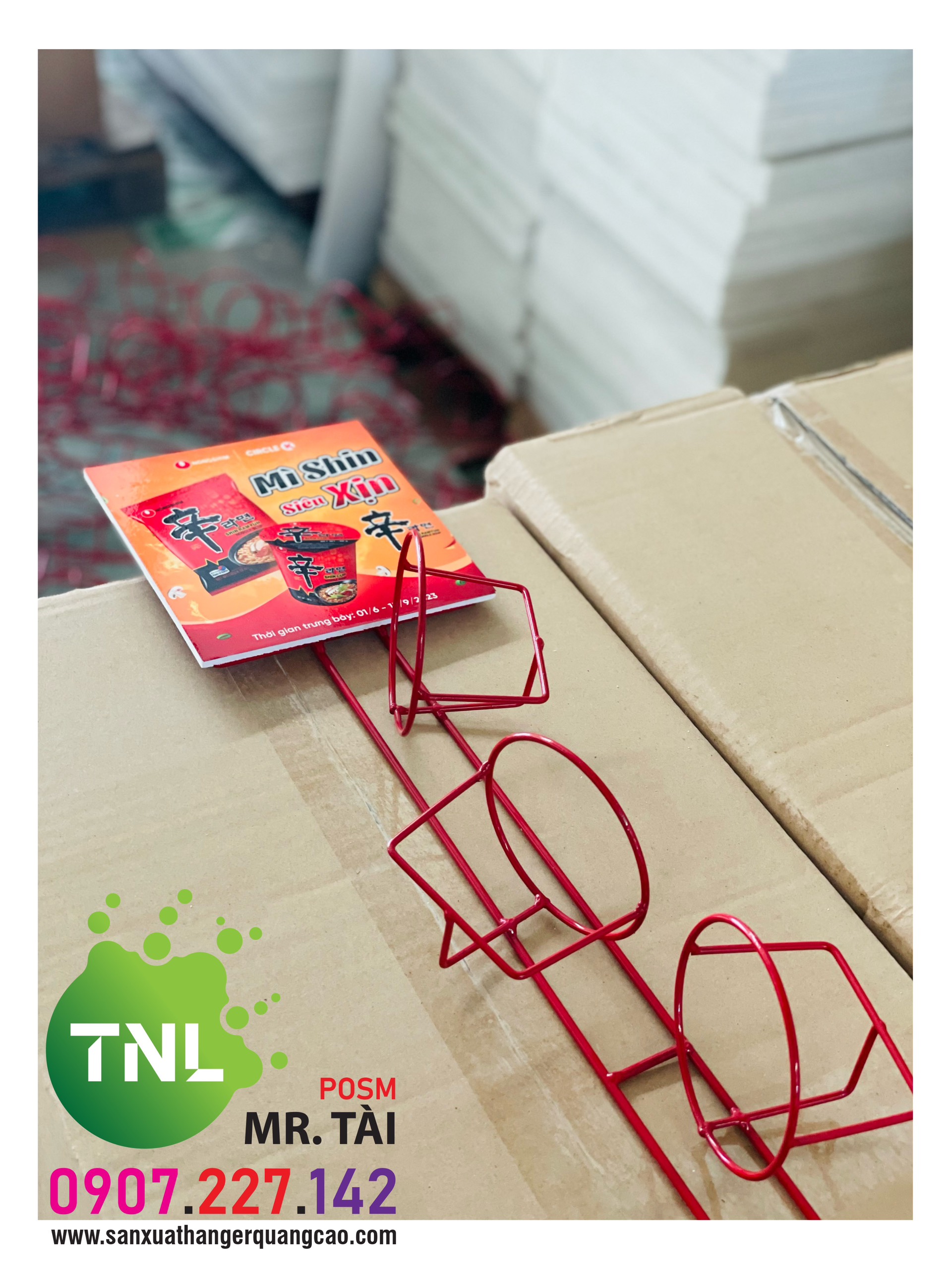 Vỉ treo sắt, vỉ treo, vỉ treo quảng cáo, vỉ treo sản phẩm, vỉ treo hanger, hanger sắt, hanger quảng cáo