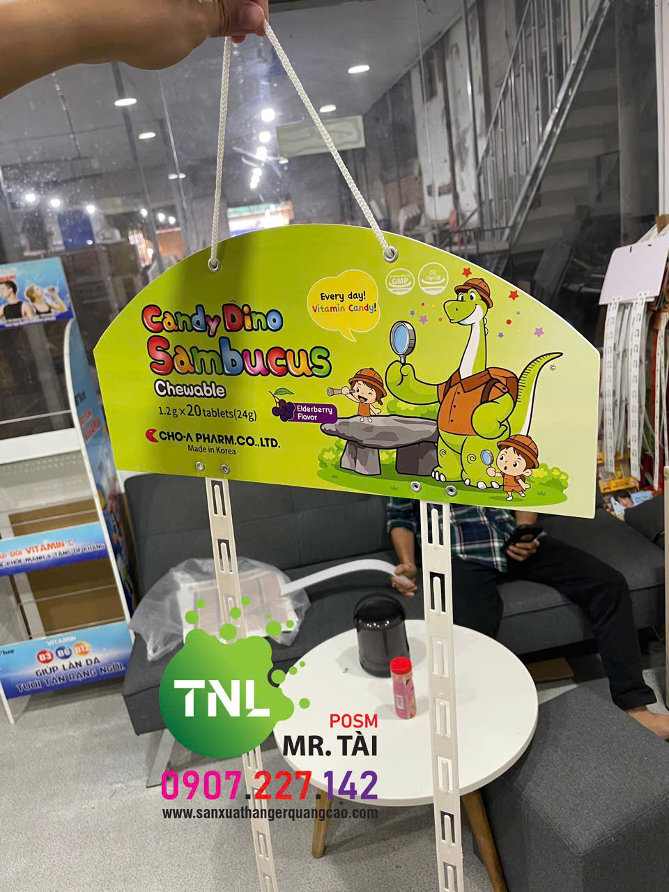 Vỉ treo kẹo Candy, vỉ treo quảng cáo, vỉ treo dây nhựa, vỉ treo hanger, vỉ treo giá rẻ, vỉ treo format, vỉ treo bánh kẹo