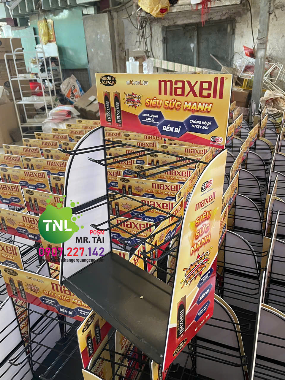 Kệ sắt trưng bày, kệ sắt quảng cáo, kệ quảng cáo, kệ trưng bày, kệ sắt quảng cáo, kệ sắt trưng bày, sản xuất kệ sắt